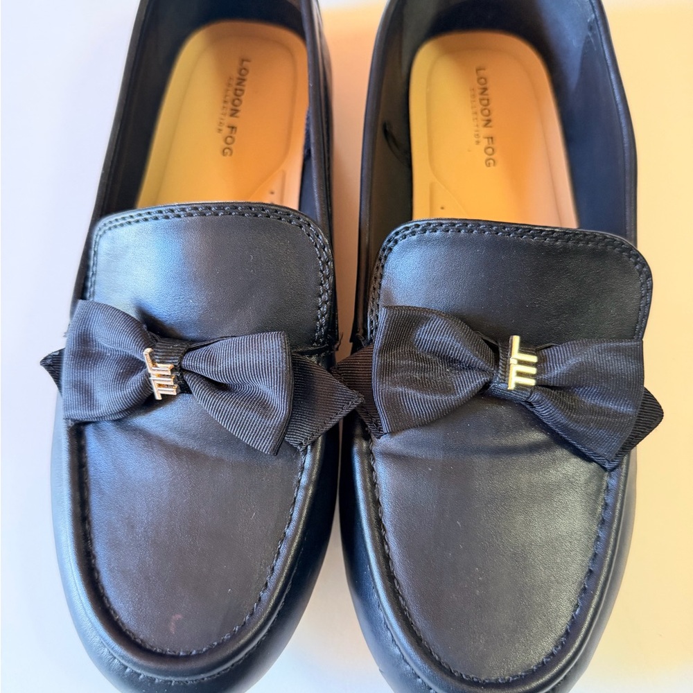 London Fog Black Loafers